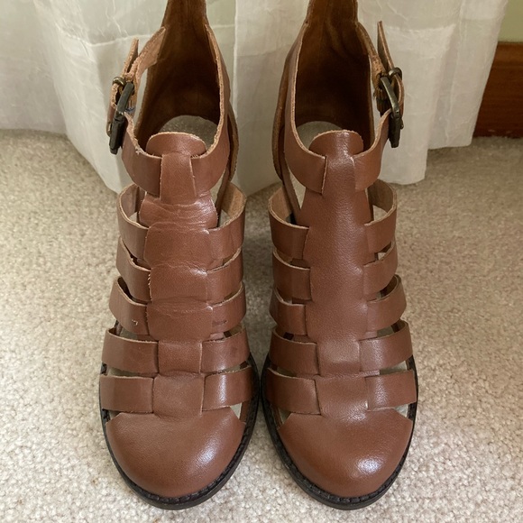 Seychelles Brown Heeled Booties - Picture 3 of 6